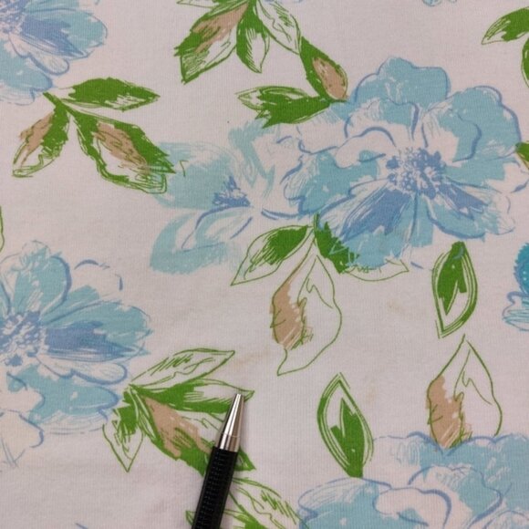 WHITE STAG WOMEN'S WHITE WITH BLUE FLORAL SHORT SLEEVE TSHIRT SIZE LARGE - Picture 2 of 9